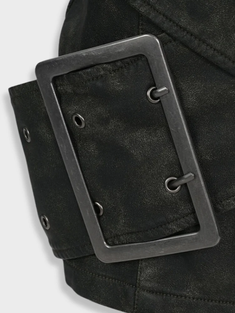 High Waist Metal Buckle Shorts - Image 4