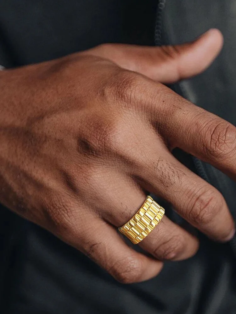 Old Money Raw Gold Ring - Image 2