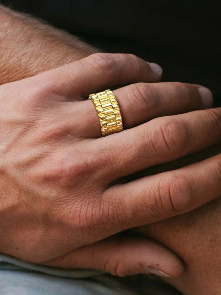 Old Money Raw Gold Ring - Image 4