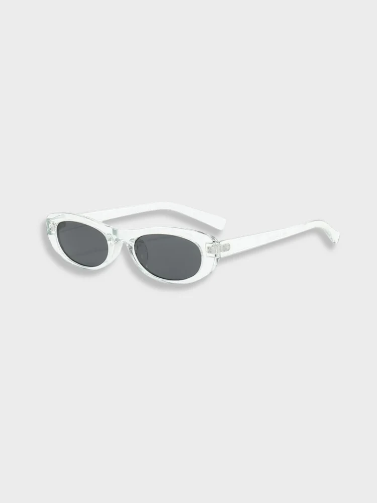 Vintage Cat Eye Sunglasses - Image 6
