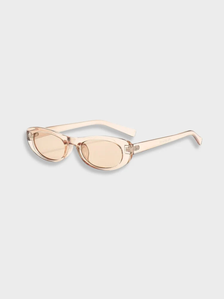 Vintage Cat Eye Sunglasses - Image 9